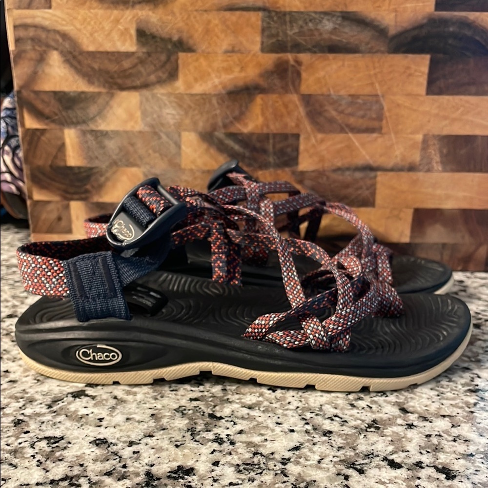 Chaco Multicolor Strappy Women’s Sandals Size 7 - Picture 6 of 6